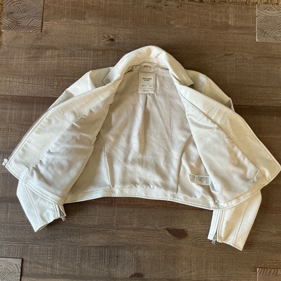 Abercrombie & Fitch Women's Vegan Leather Biker Jacket Size Large - Picture 6 of 11
